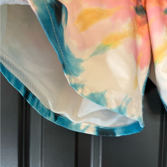 🏳️🌈 Hollister Pride Collection Swim Trunks - Picture 7 of 10